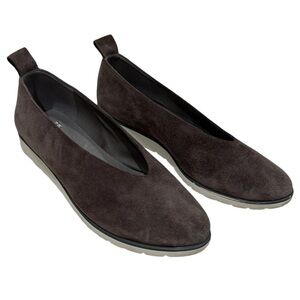 Eileen Fisher Humor Graphite Suede Slip on Flats‎ Wedges Sz 9 Neutral Staple